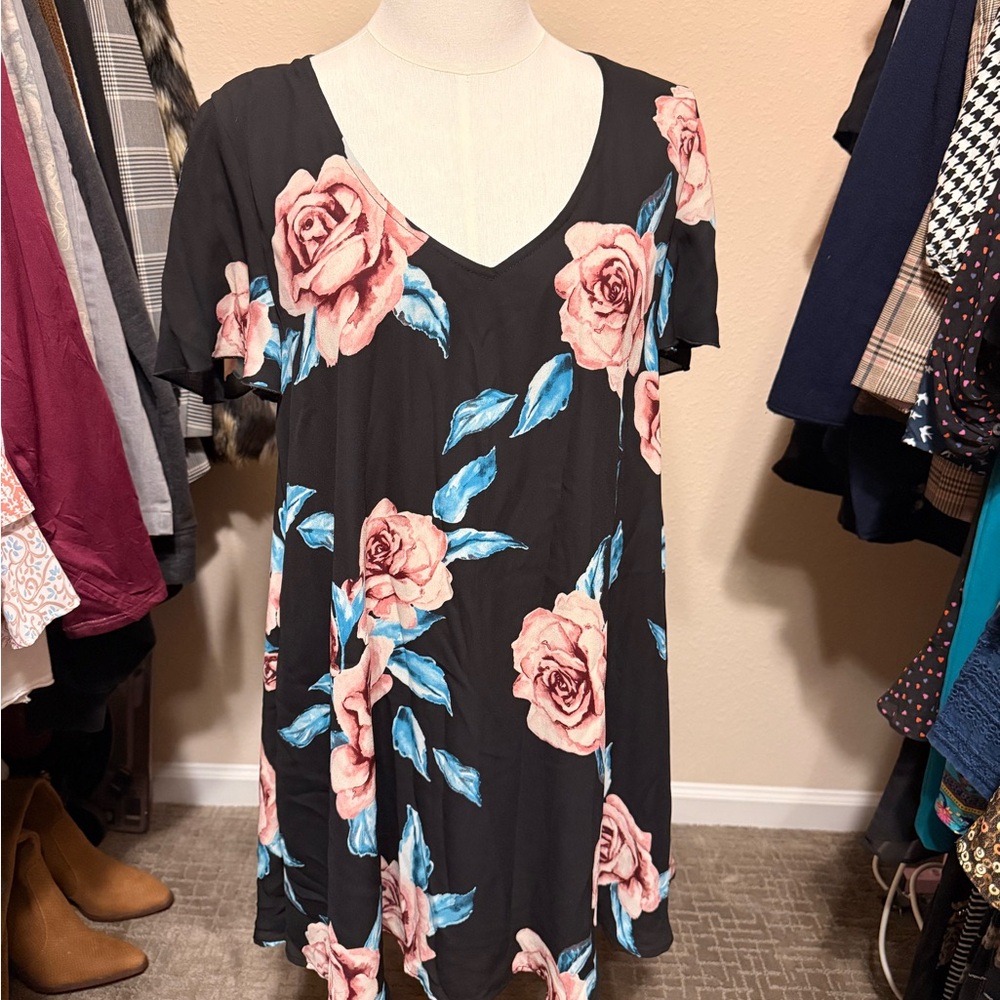 Show Me Your Mumu Kylie Floral V-Neck Dress with Pink Roses